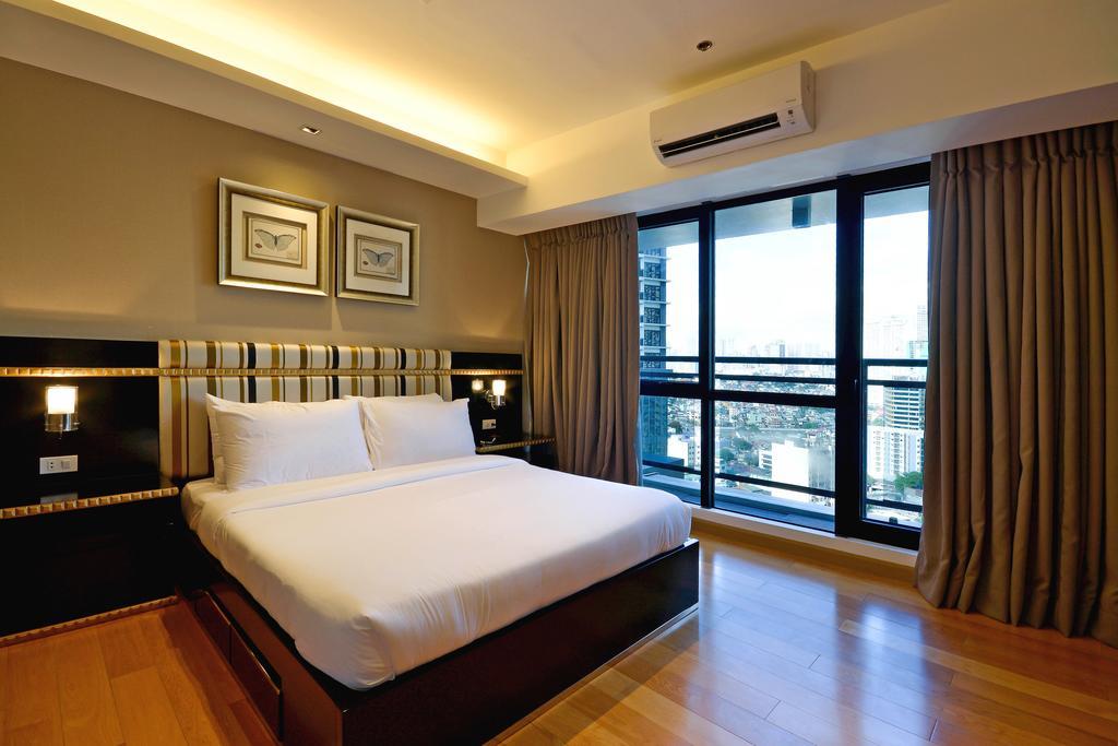 Milano Versace Suites Makati City ภายนอก รูปภาพ