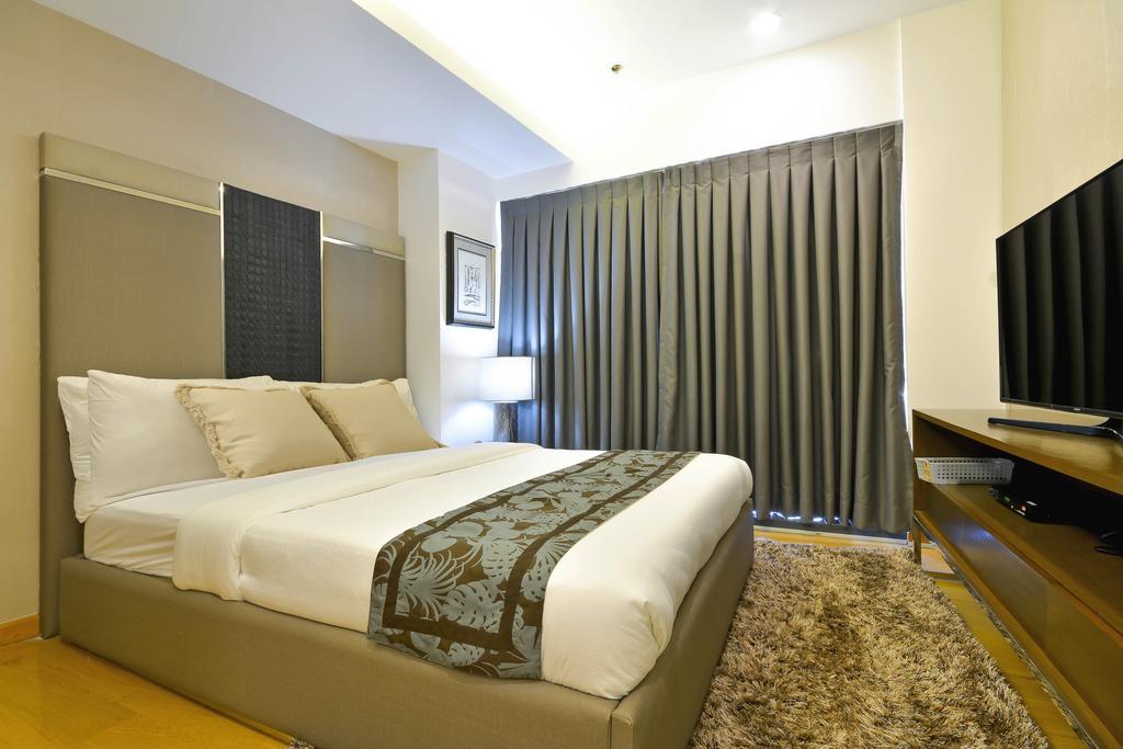 Milano Versace Suites Makati City ภายนอก รูปภาพ
