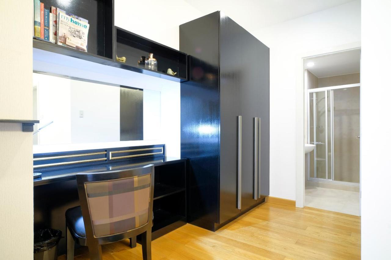Milano Versace Suites Makati City ภายนอก รูปภาพ